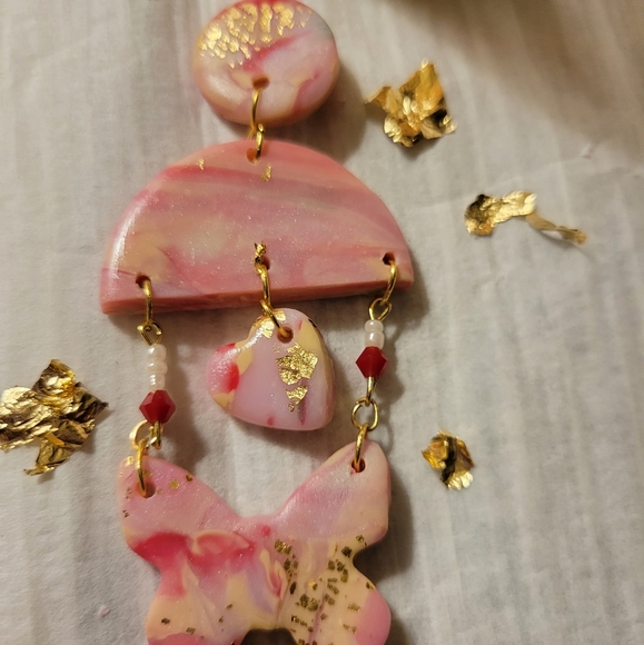 THE MOTHER EARRINGS - Picture 3 of 4